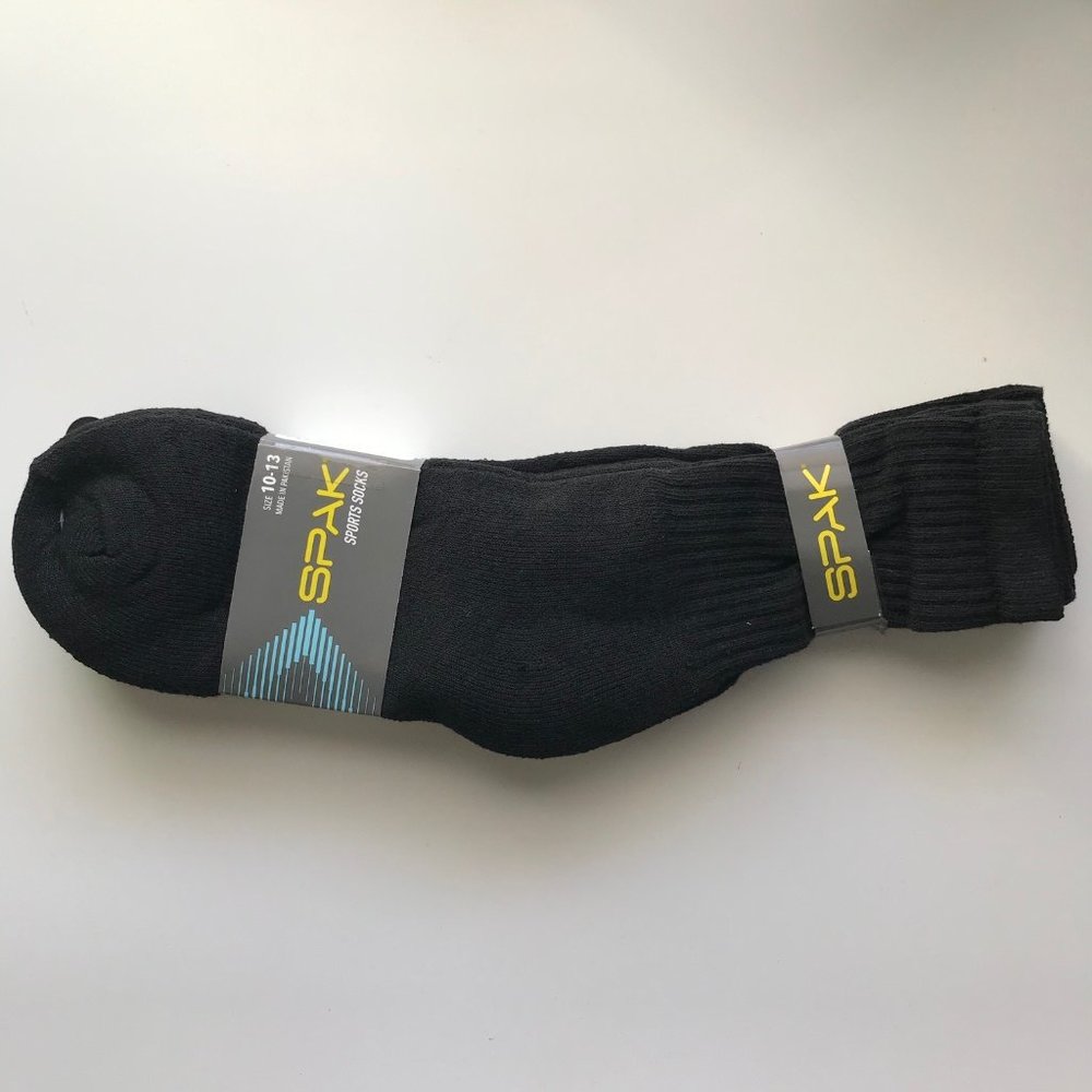 Men SPAK Sports  Socks New with Tag Size 10-13 Color Black NWT